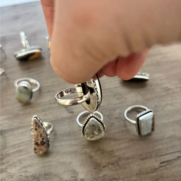 Lot Of 17 Sterling Silver And Stone Rings - Picture 10 of 16